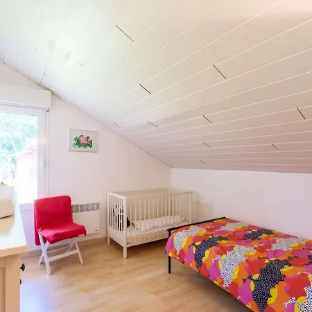 Avec Piscine Pour 9 Personnes Au Golf De Villa Biscarrosse
